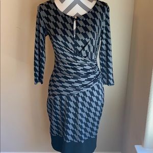 Cute & Flattering Dress